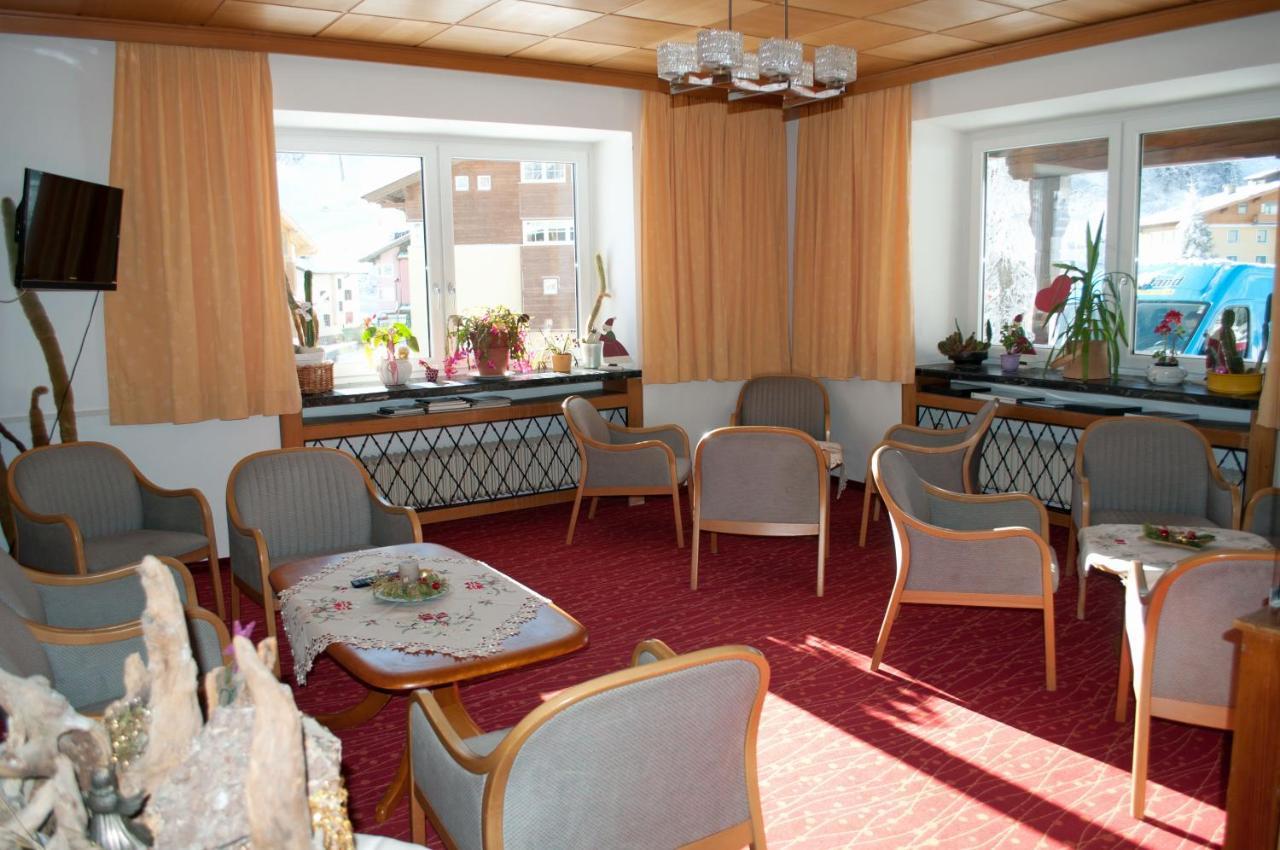 Hotel Tauernpasshoehe Обертауерн Екстериор снимка